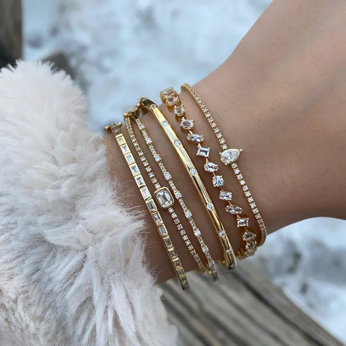 Alev Collection Solitaire Bezel Diamond Tennis Bracelet Bracelets