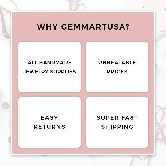 GemMartUSA Grey Chalcedony Handcrafted Tree Of Life Glass Box Enclosed Tree Home decor Crystal encrusted Tree Healing Gemstones Ornamental Decoration Necklaces