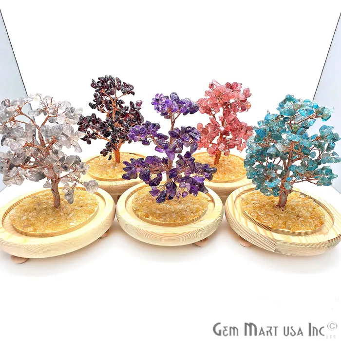 GemMartUSA Grey Chalcedony Handcrafted Tree Of Life Glass Box Enclosed Tree Home decor Crystal encrusted Tree Healing Gemstones Ornamental Decoration Necklaces