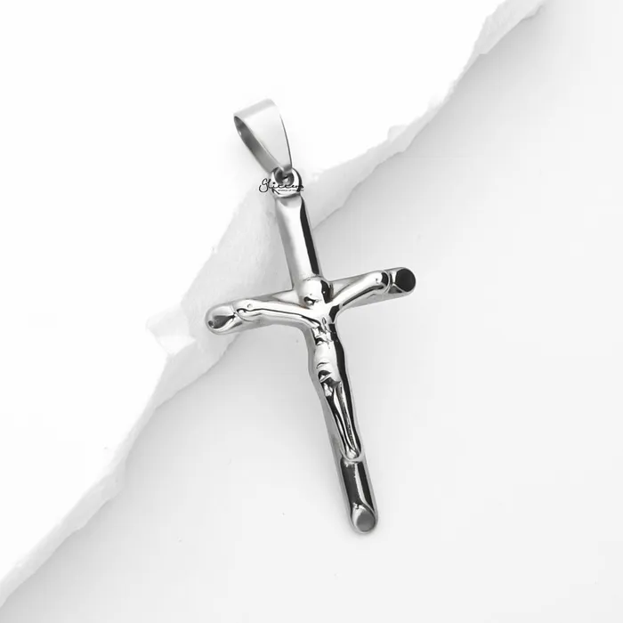 Stainless Steel Crucifix Cross Pendant Silver Glitters Necklaces