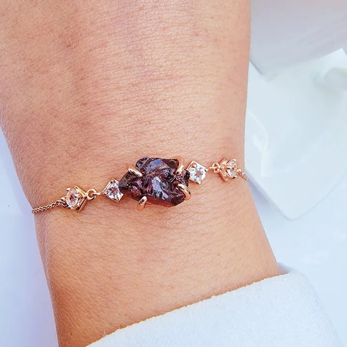 Uniquelan Jewelry Bracelets Raw Garnet Ring Bracelet Set